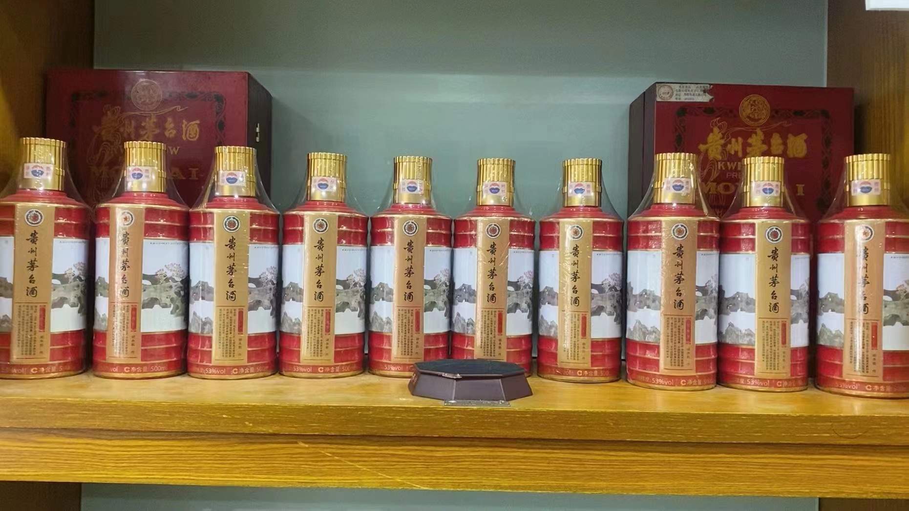 高昌回收50年茅台礼盒多少钱（最新更新行情）